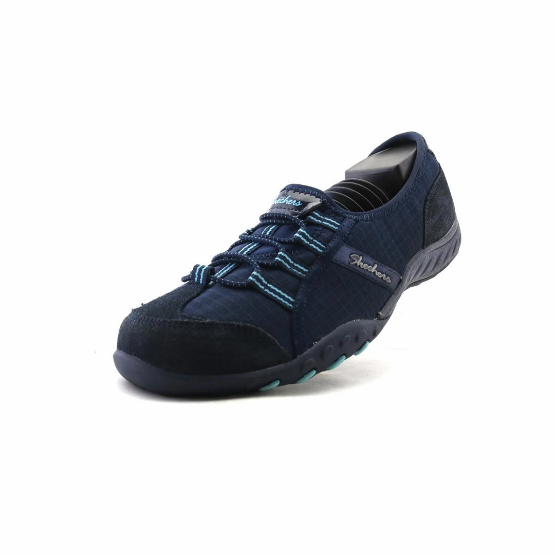 SKECHERS MEMORY FOAM Skechers shoe design snapshots