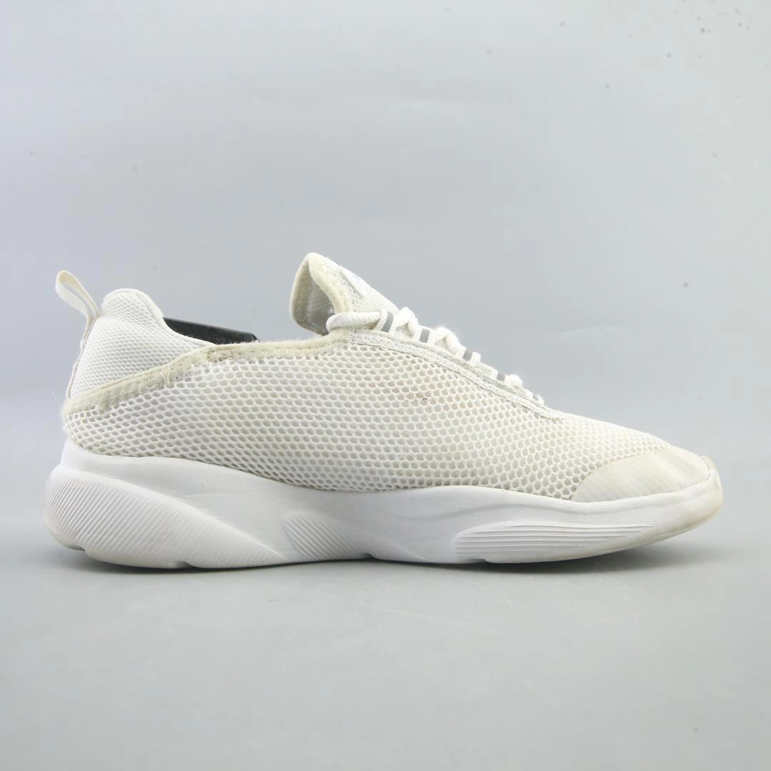 SKECHERS MEMORY FOAM Skechers shoe design snapshots