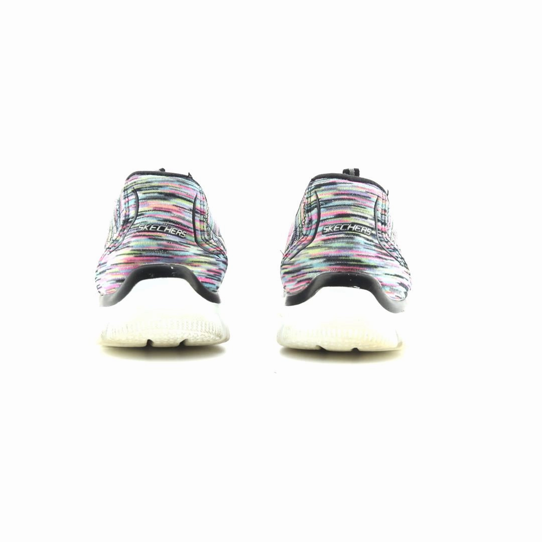 SKECHERS MEMORY FOAM Skechers shoe design snapshots