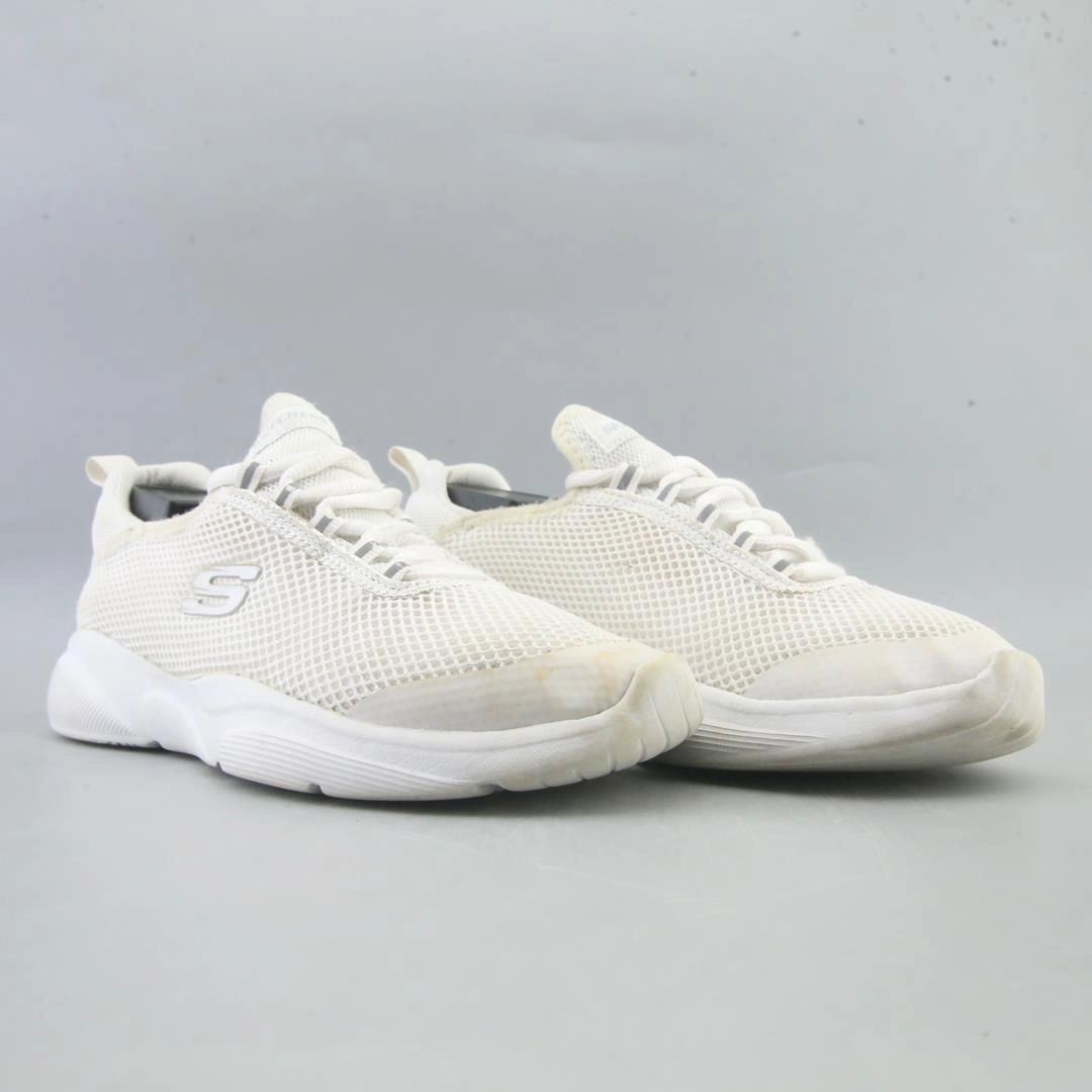 SKECHERS MEMORY FOAM Skechers shoe design snapshots