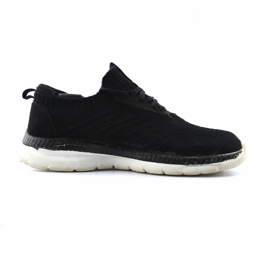 SKECHERS MEMORY FORM Skechers shoe design snapshots
