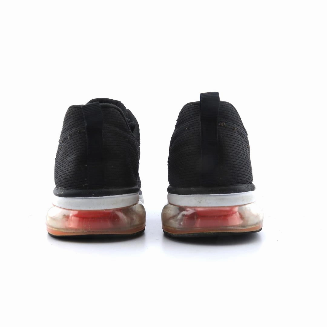 SKECHERS MEMORY FORM Skechers shoe design snapshots