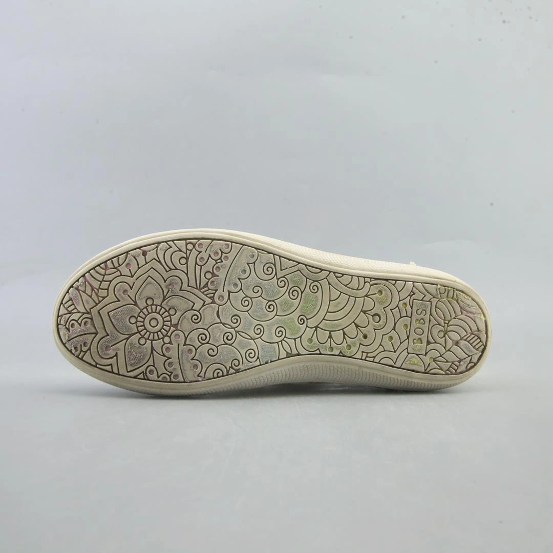 SKECHERS  MUJER FLORAL Skechers shoe design snapshots