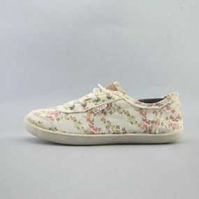 SKECHERS  MUJER FLORAL Skechers versatile everyday shoes