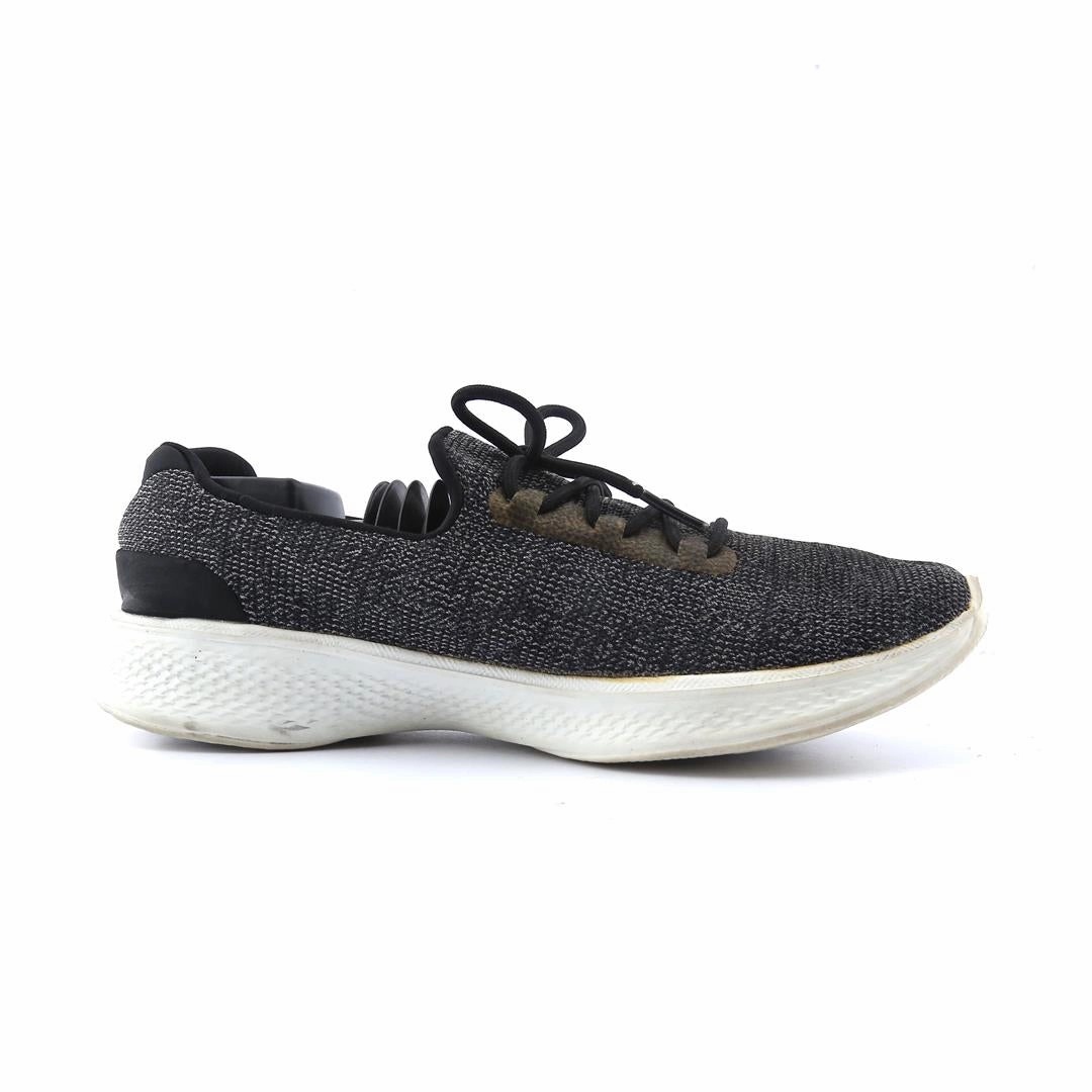 SKECHERS PERFOMANCE GO Skechers shoe design snapshots