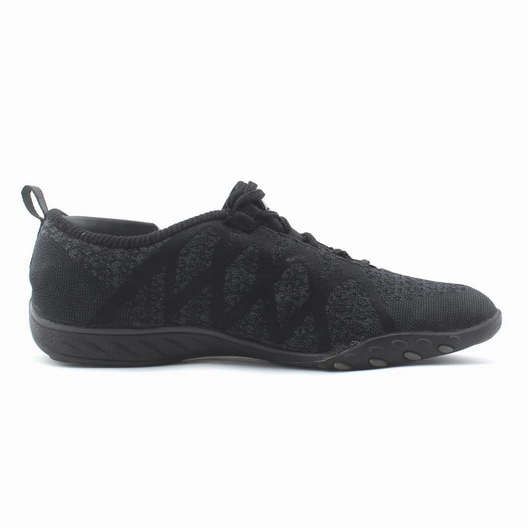 SKECHERS RELAXED FIT: BREATHE-EASY - INFI-KNITY Skechers shoe design snapshots