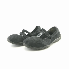 SKECHERS RELAXED FIT: BREATHE-EASY - KEEP CLEAN Skechers versatile everyday shoes