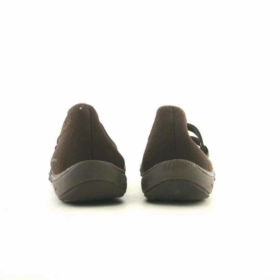 SKECHERS RELAXED FIT MEMORY FOAM Skechers shoe design snapshots