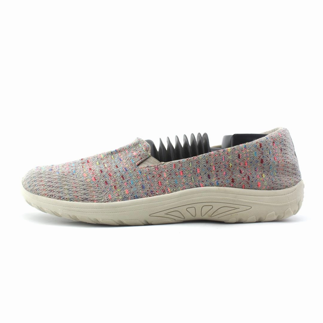 SKECHERS RELAXED FIT REGGAE FEST - WICKER Skechers versatile everyday shoes