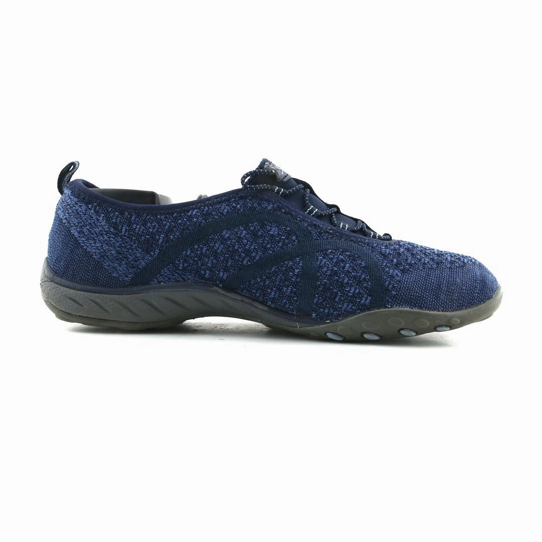 SKECHERS RELAXED FIT Skechers shoe design snapshots