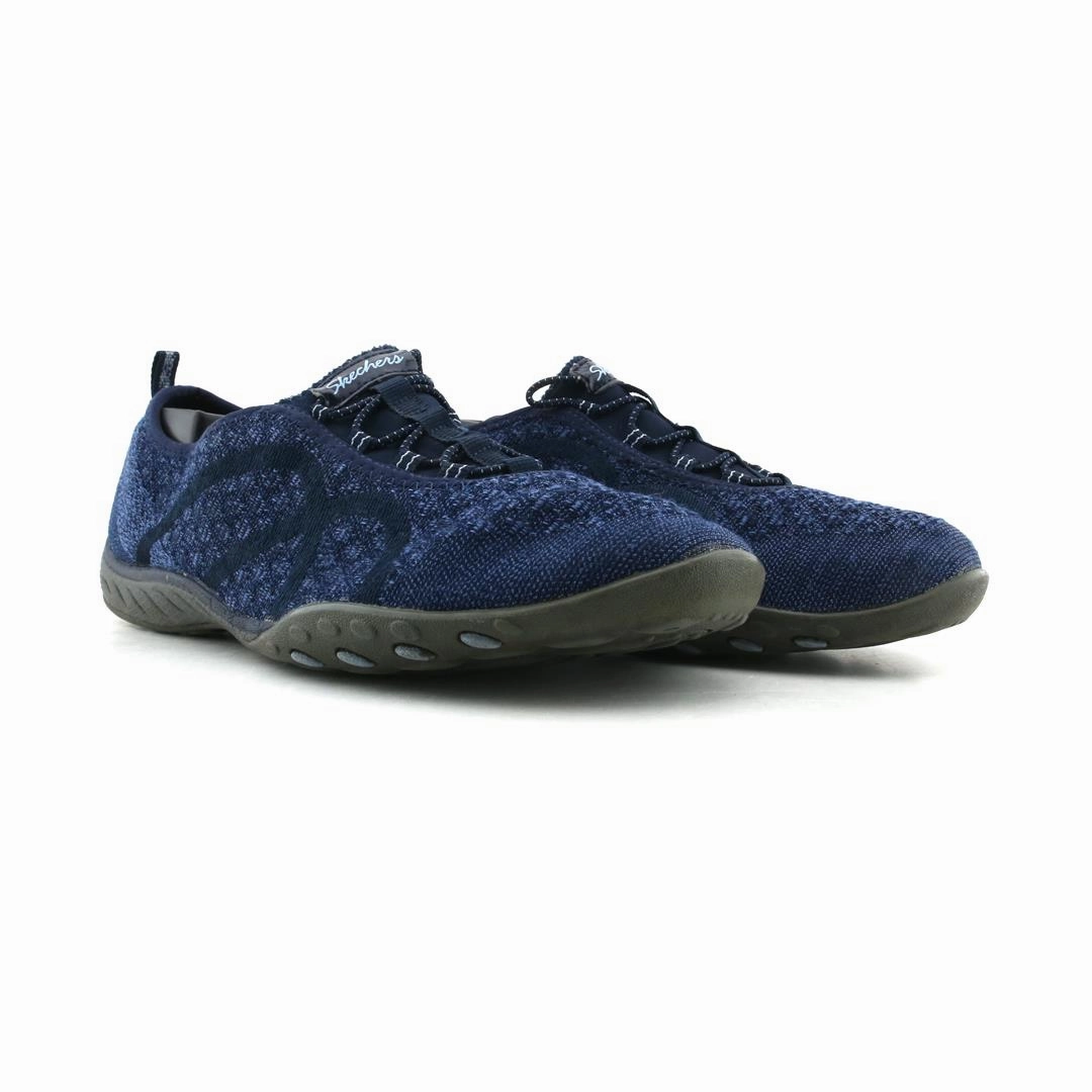 SKECHERS RELAXED FIT Skechers shoe design snapshots