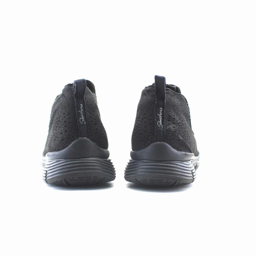 SKECHERS  SEAGER - ROOKY Skechers shoe design snapshots