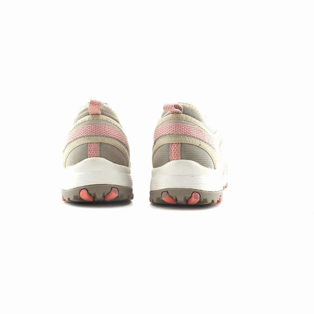 SKECHERS SEAGER HIKER - FLOWERETTE Skechers shoe design snapshots