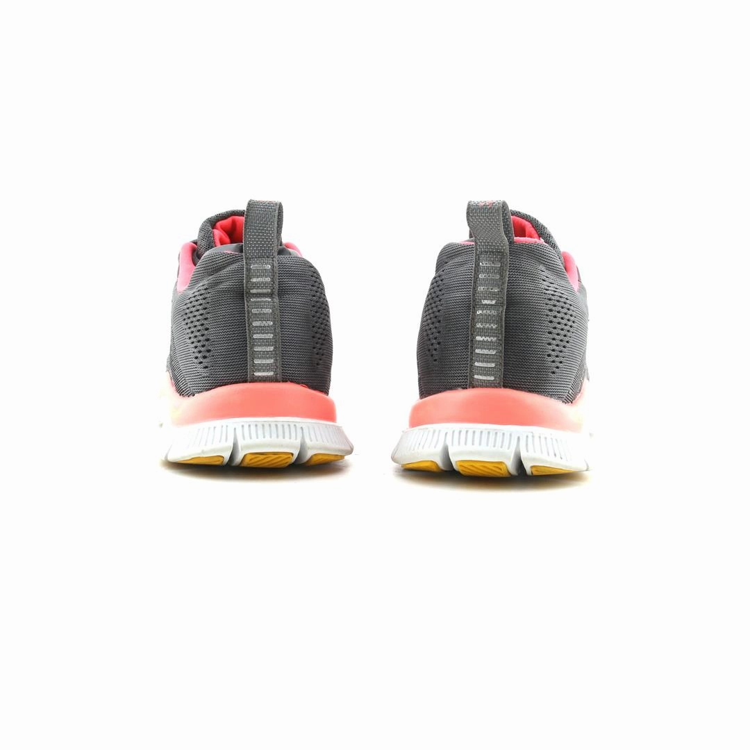 SKECHERS SKECH KNIT Skechers shoe design snapshots