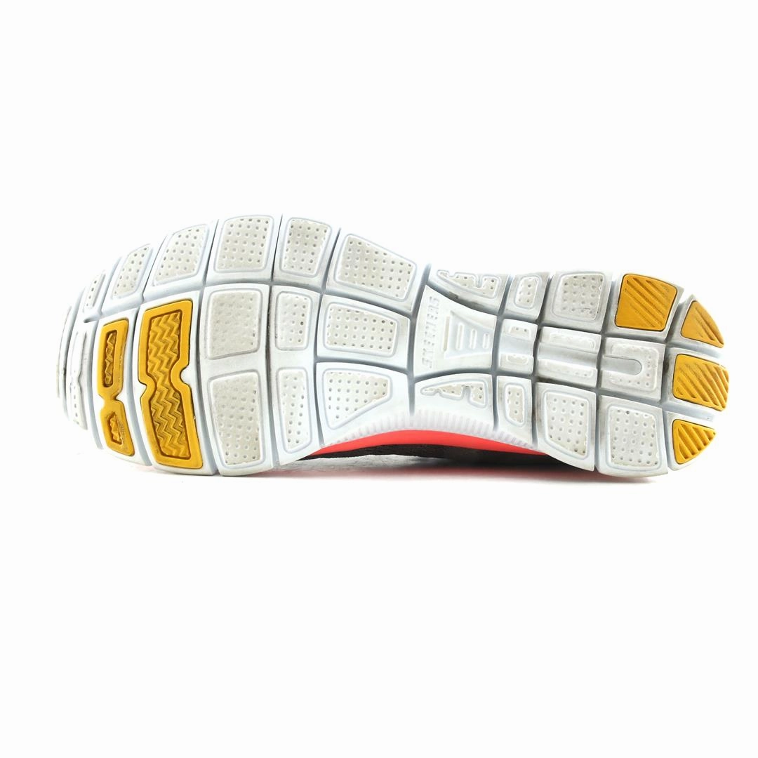 SKECHERS SKECH KNIT Skechers shoe design snapshots