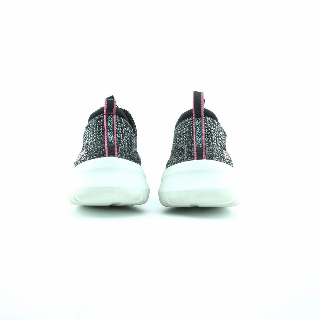 SKECHERS STRETCH-FIT Skechers comfortable shoe styles