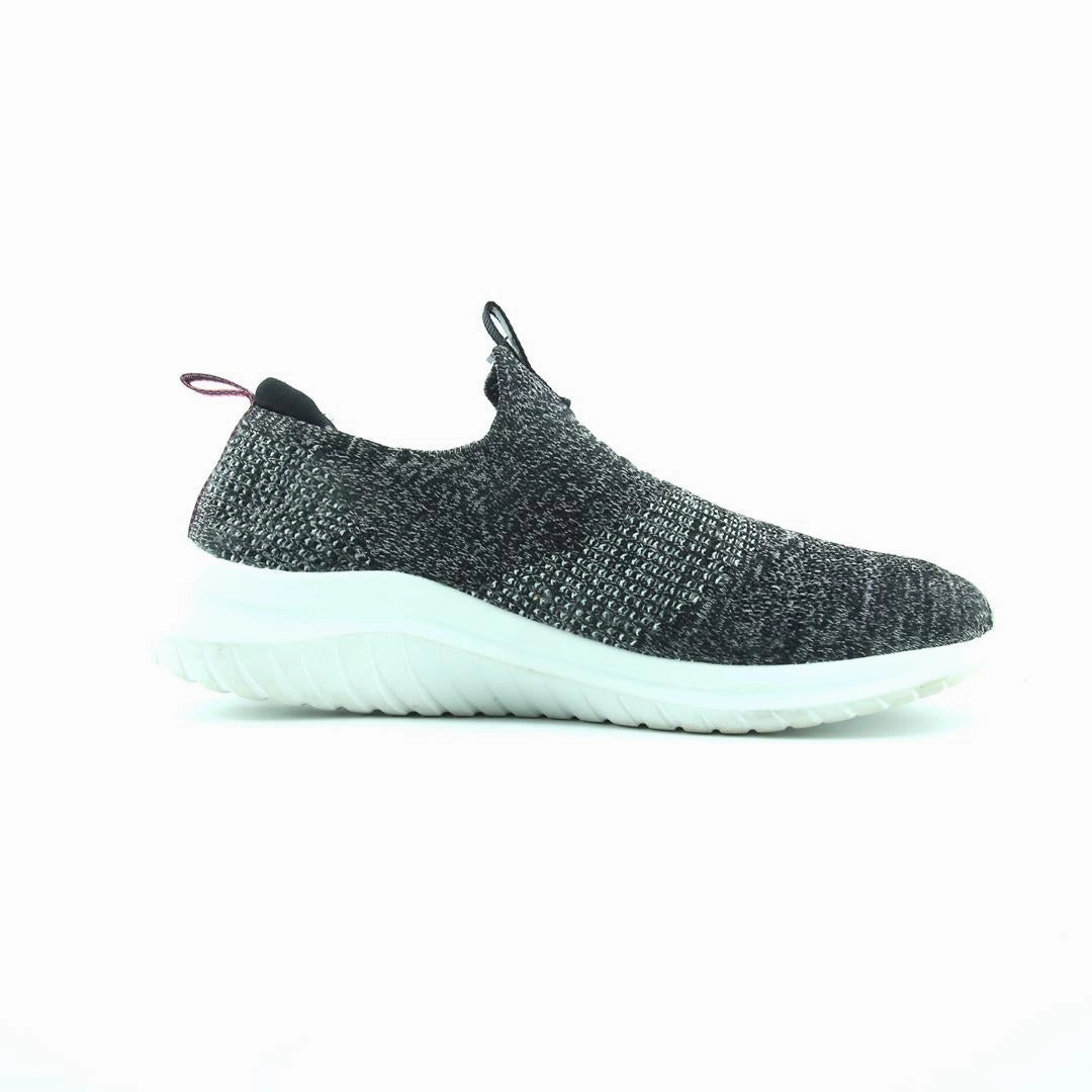 SKECHERS STRETCH-FIT Skechers comfortable shoe styles