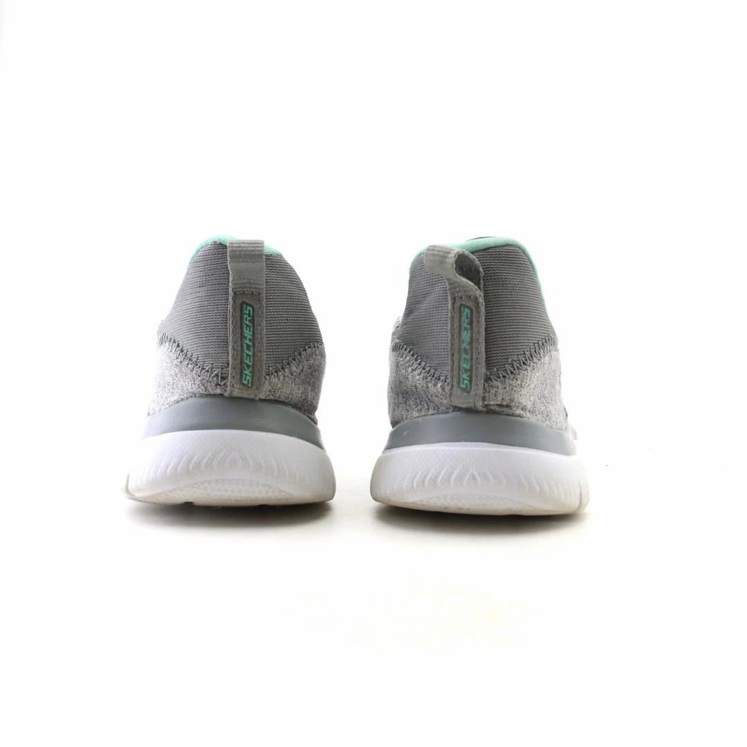 SKECHERS SUMMITS - QUICK GETAWAY Skechers shoe design snapshots