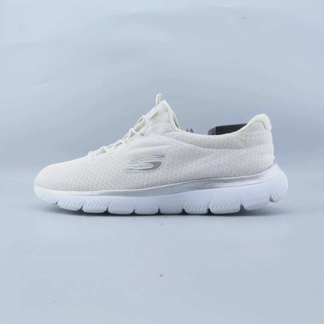 SKECHERS SUMMITS Skechers comfortable casual shoes