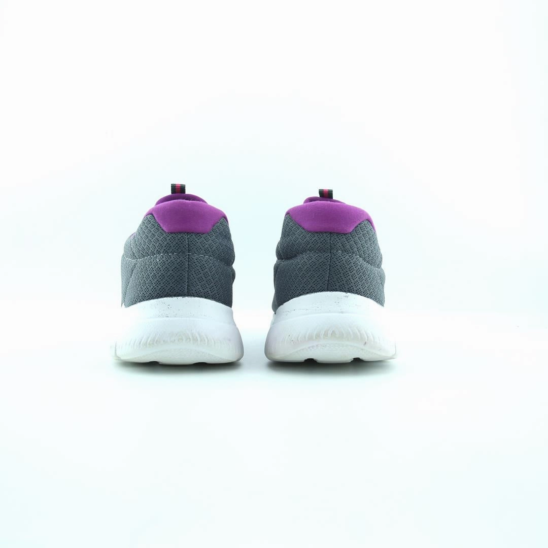 SKECHERS SUMMITS Skechers comfortable shoe styles