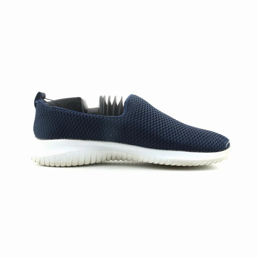 SKECHERS ULTRA FLEX Skechers shoe design snapshots