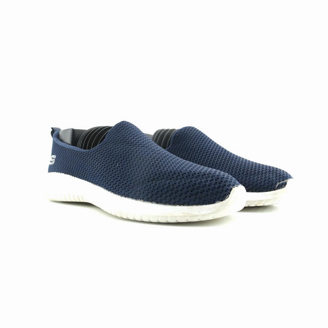 SKECHERS ULTRA FLEX Skechers shoe design snapshots