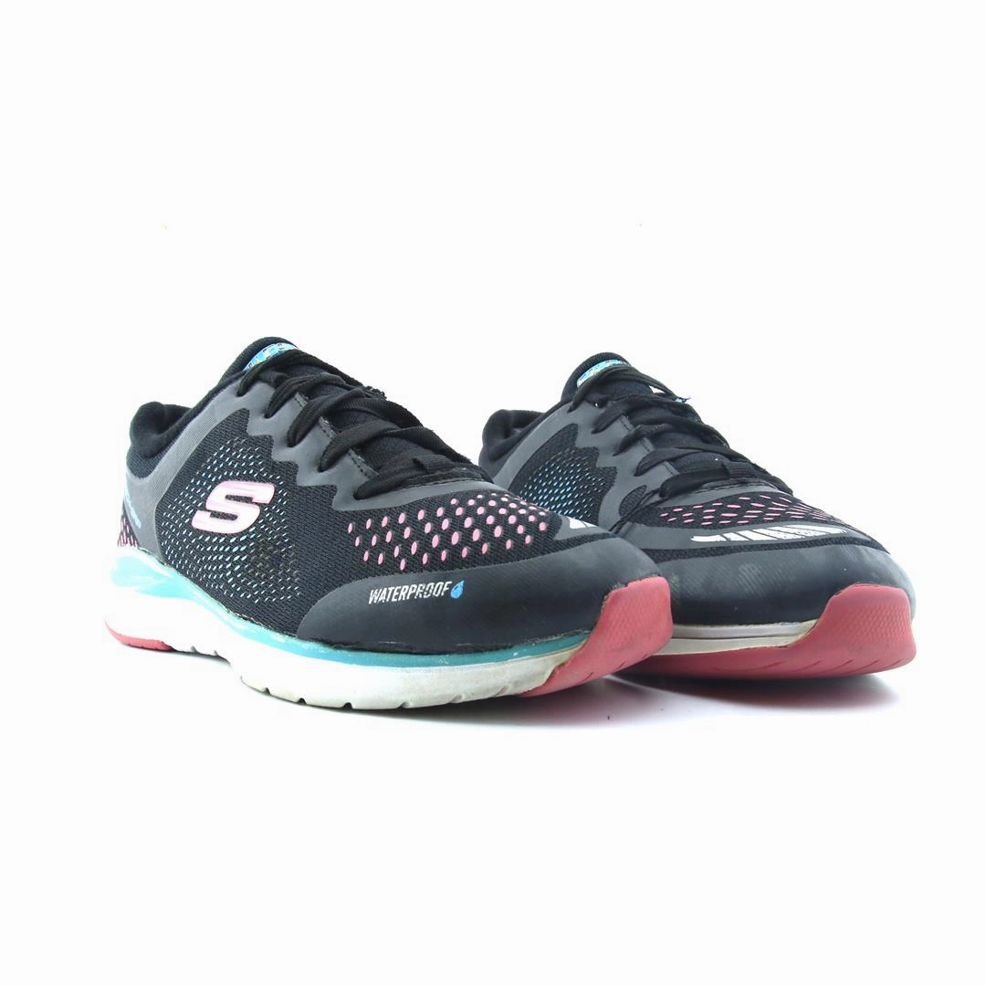 SKECHERS ULTRA GROOVE MISS HYDRO Skechers comfortable shoe styles