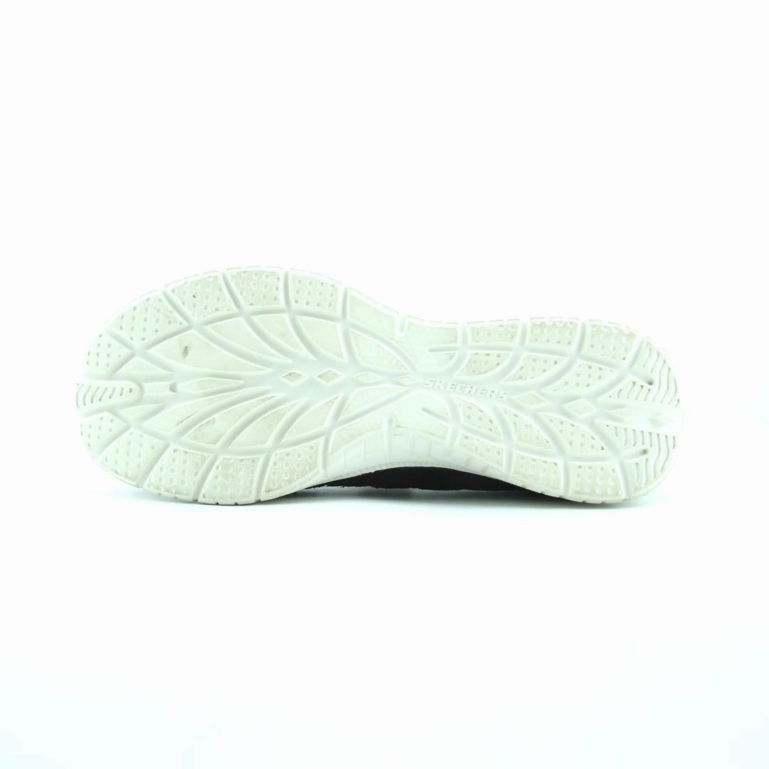 SKECHERS VIRTUE - GLOW Skechers comfortable shoe styles