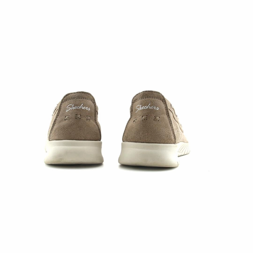 SKECHERS WAVE LITE Skechers shoe design snapshots
