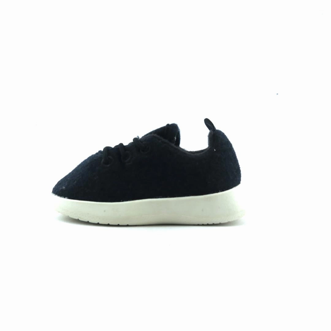 Smallbirds - wool runners - Black (White Sole) Allbirds eco-friendly footwear