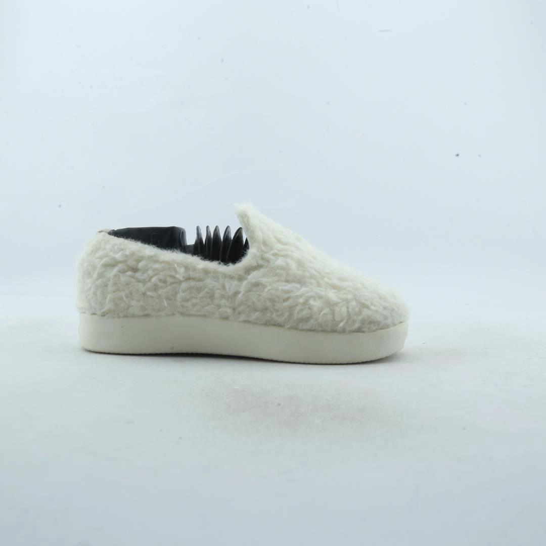 Smallbirds Wool Lounger - Natural White Fluffs casual comfortable footwear