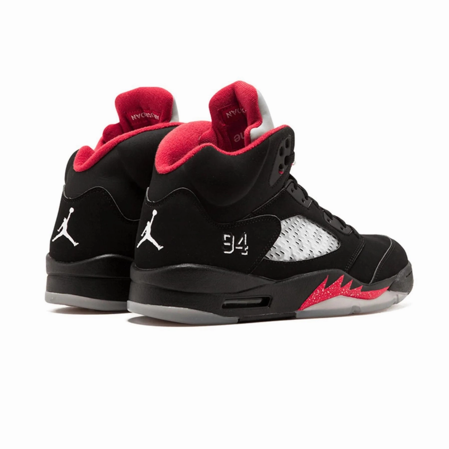 Supreme x Air Jordan 5 Retro Noir Varsity Rogue Red Basketball Shoes