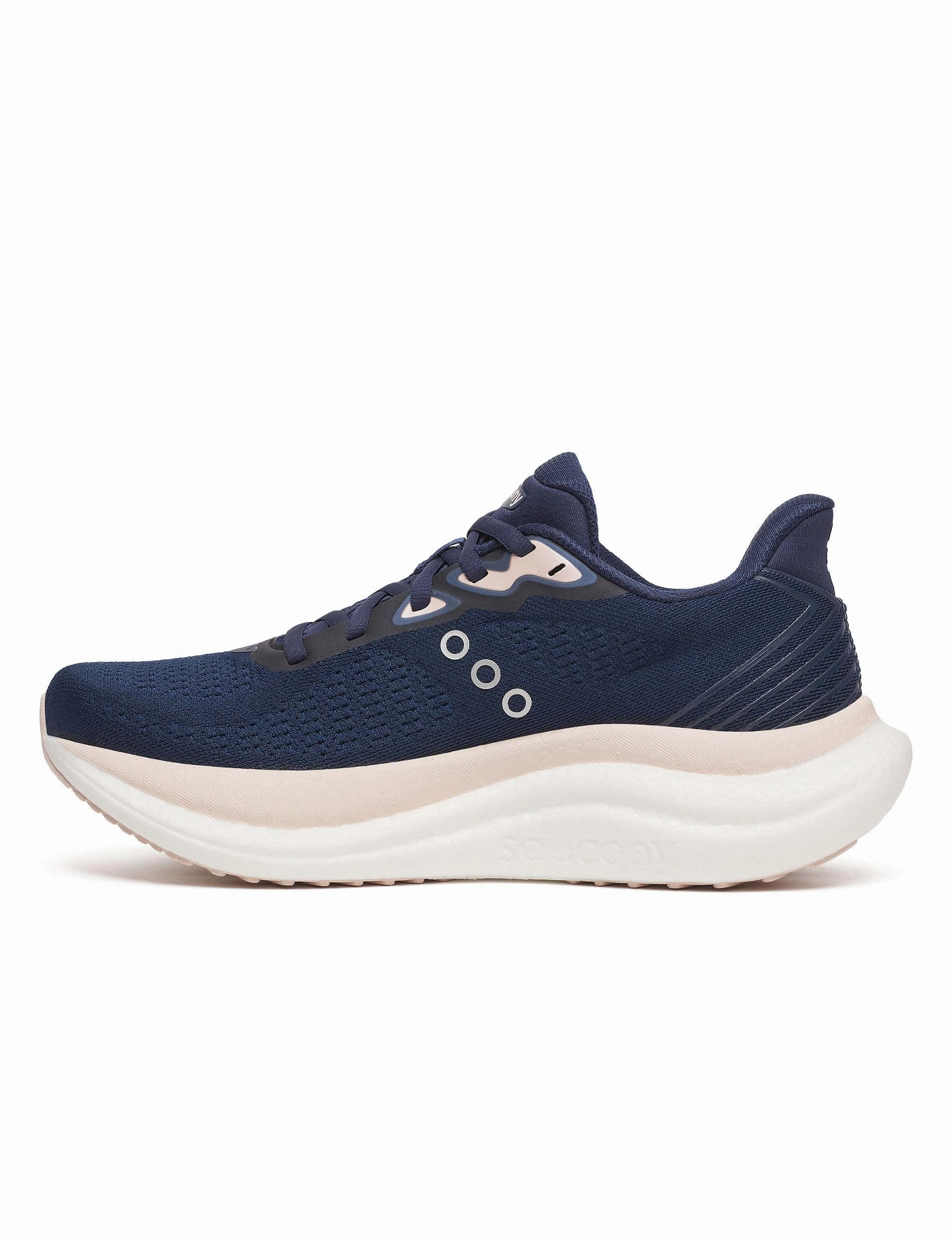 Triumph 23 - Navy/Cameo Saucony versatile athletic footwear