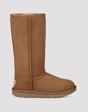UGG Classic II Tall Grade School Girls' "Chestnut" Boot Ugg cozy shoes with warm lining