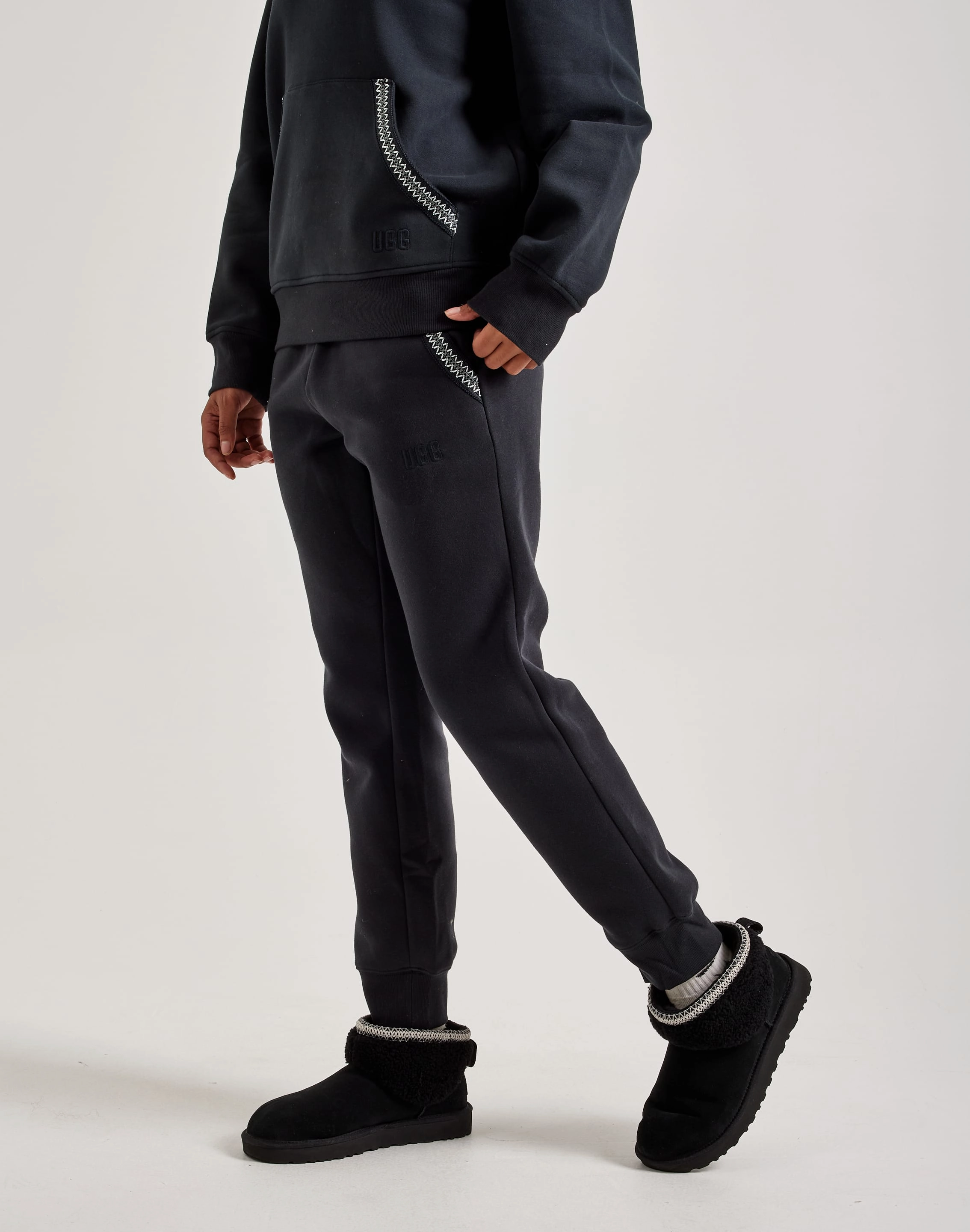 UGG Tasman Joggers Ugg cozy shoes with warm lining