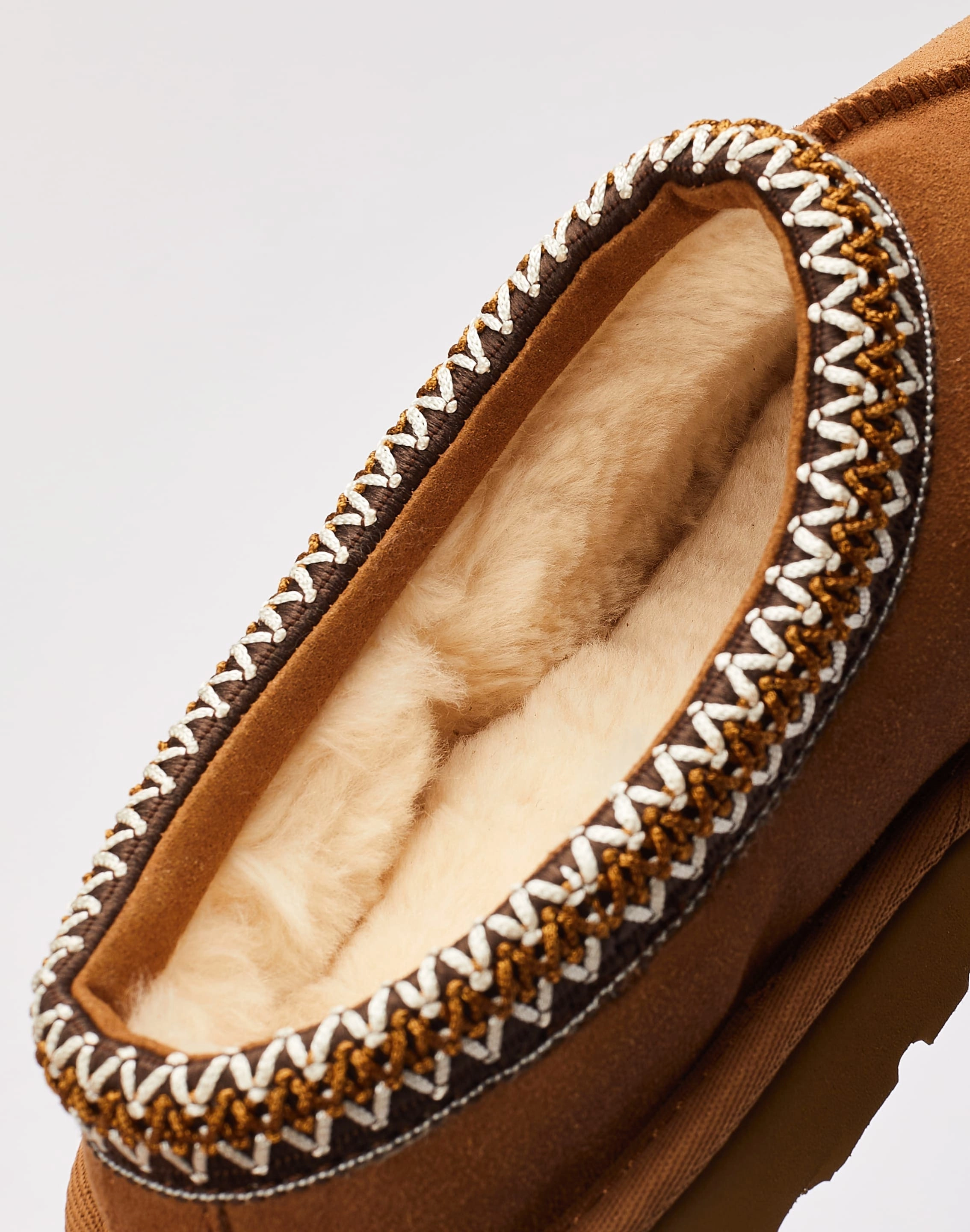 UGG Tasman Slippers All-Day Comfort