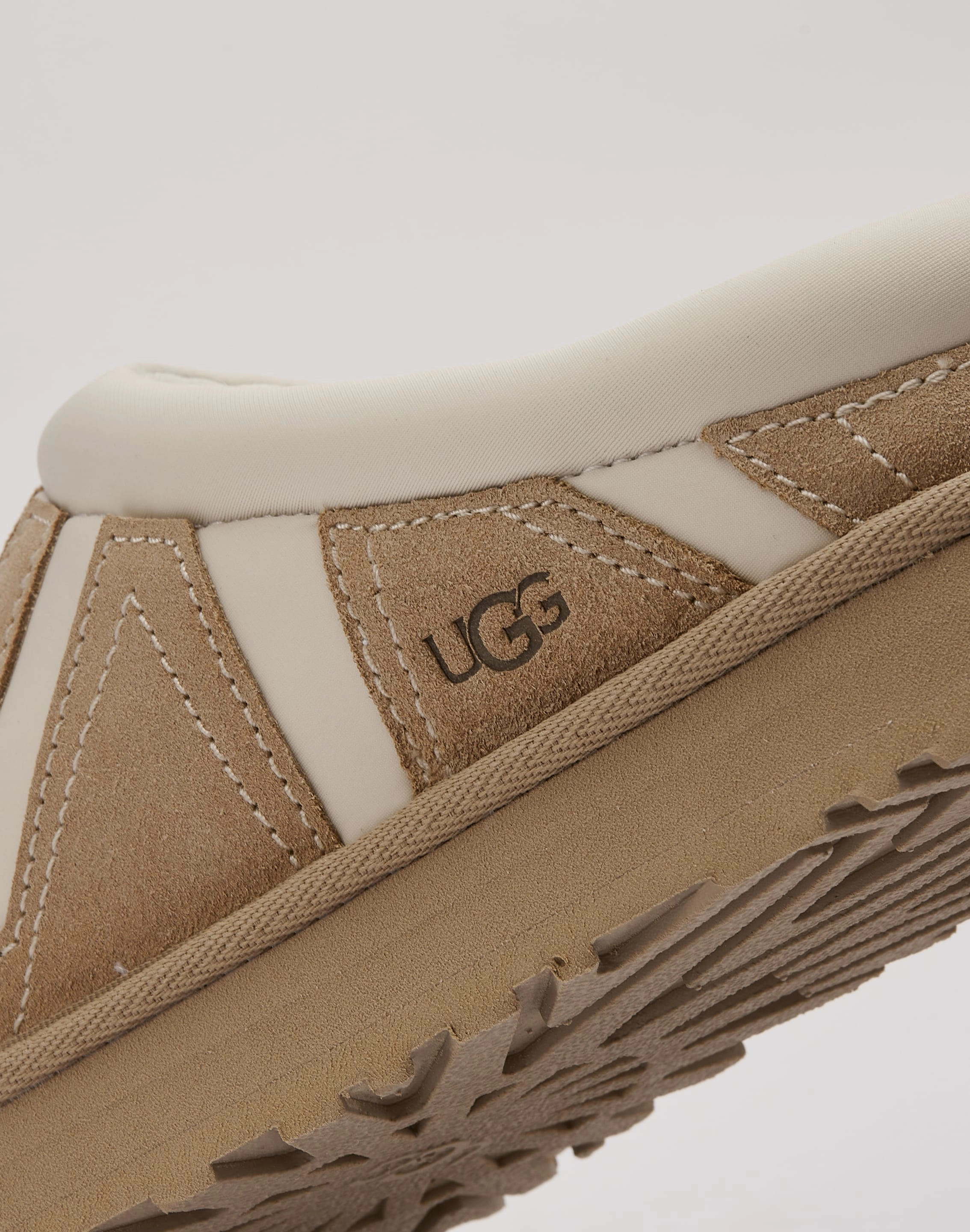 UGG Tazz Sunwave Grade-School All-Day Comfort