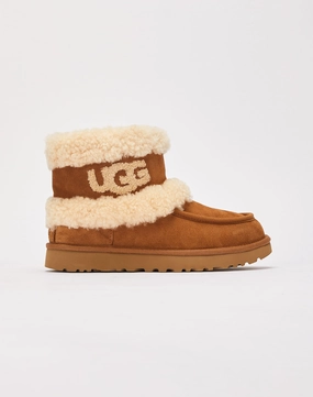 UGG Ultra Mini Fluff Boots Ugg cozy shoes with warm lining