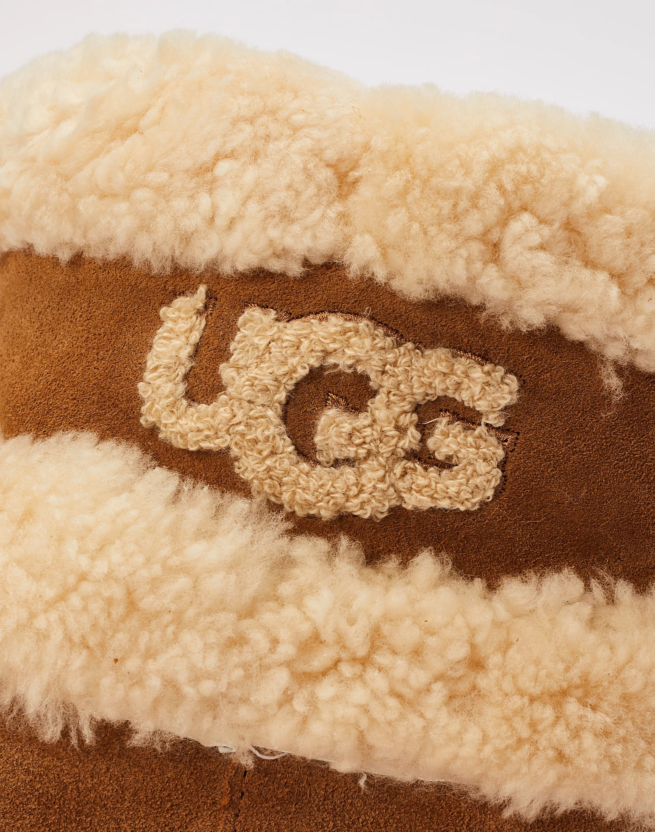 UGG Ultra Mini Fluff Boots Grade-School All-Day Comfort