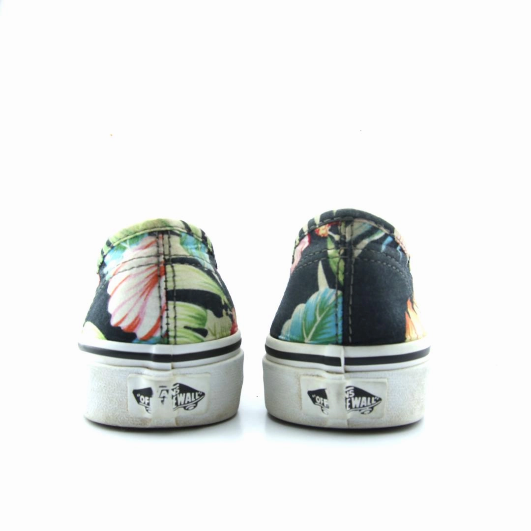 VANS AUTHENTIC FLORAL Vans classic sneaker styles