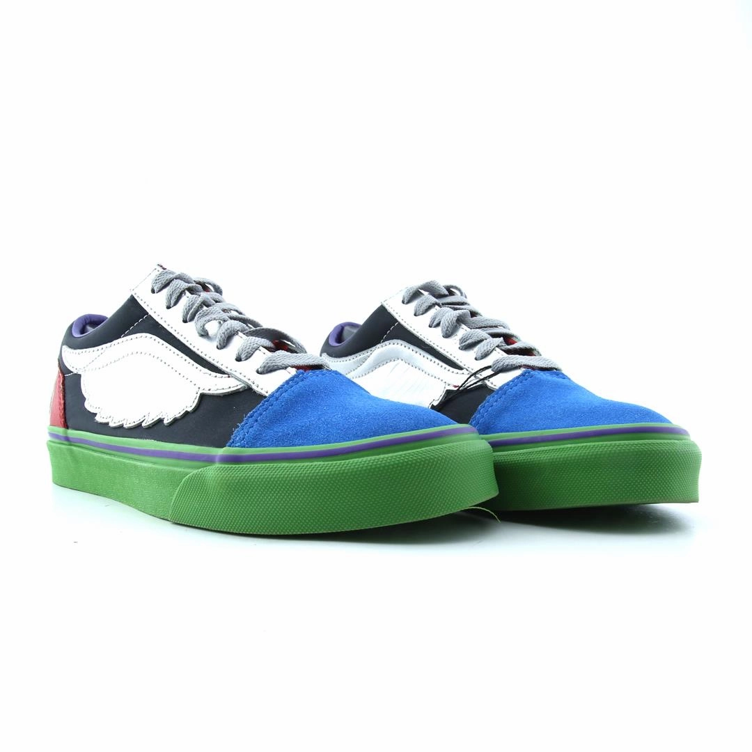 VANS AUTHENTIC MARVEL WINGS Vans classic sneaker styles
