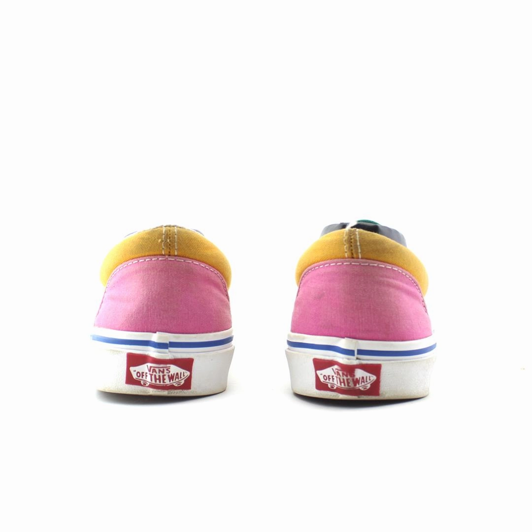 VANS AUTHENTIC Vans casual shoe snapshots
