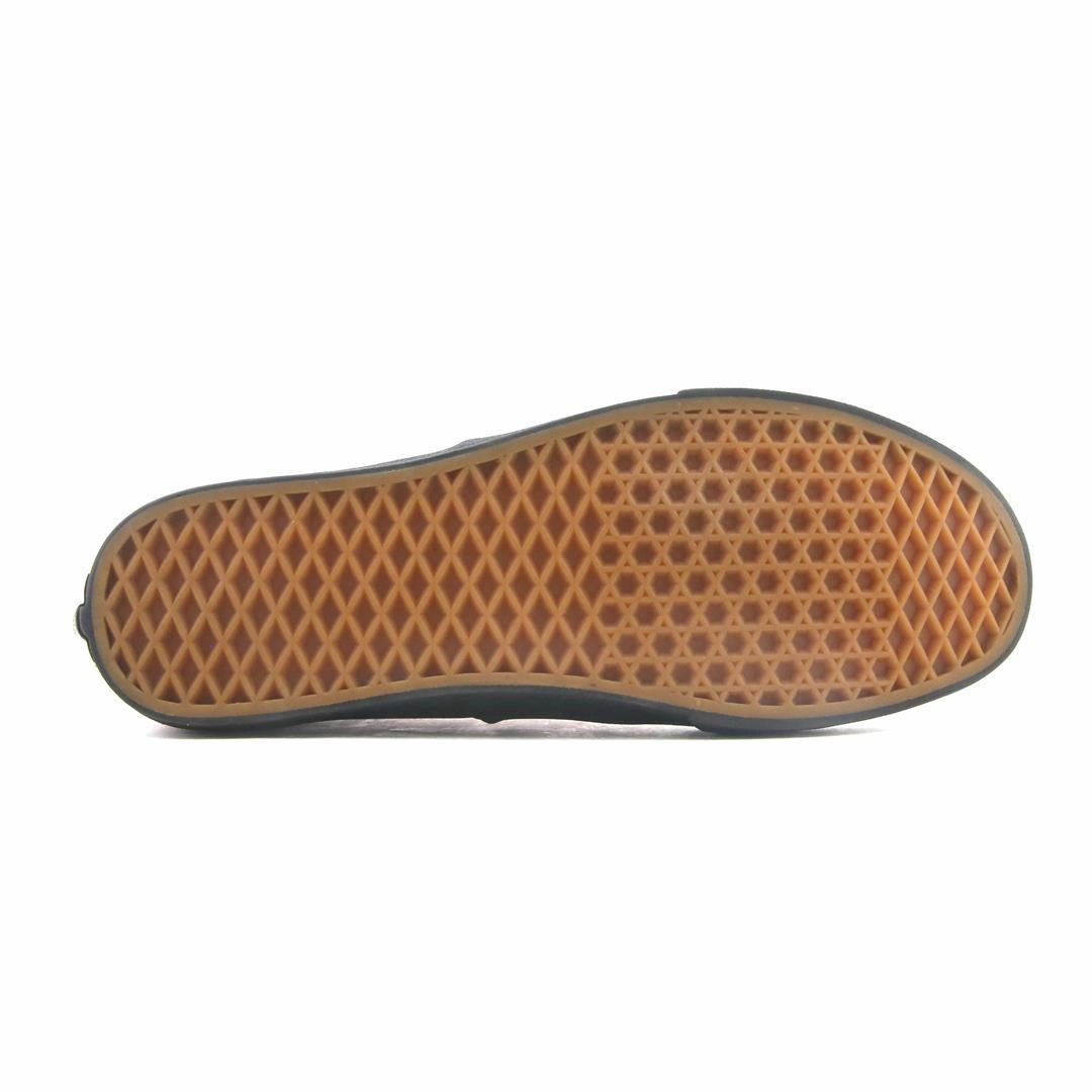 VANS AUTHENTIC Vans casual shoe snapshots