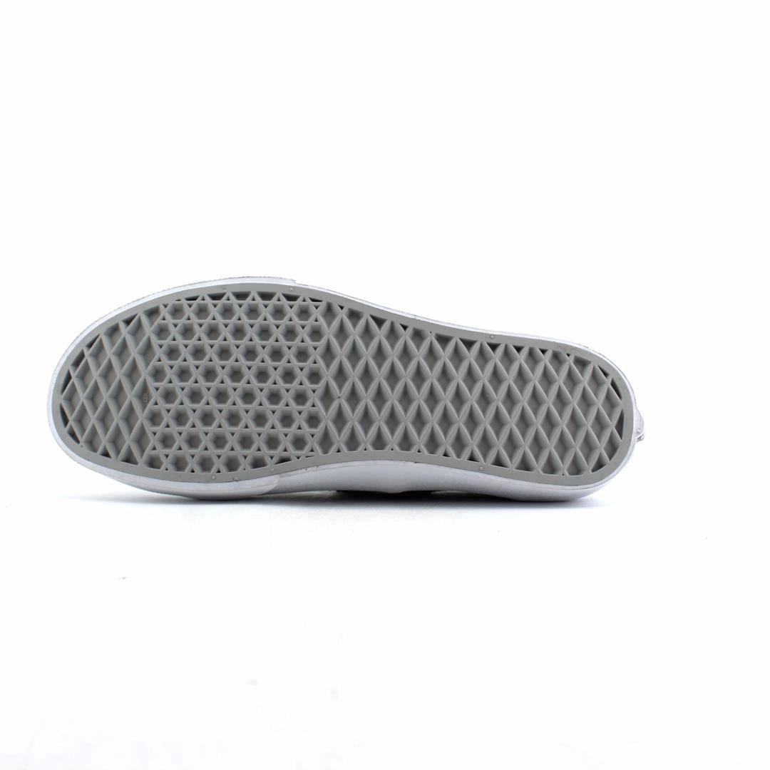 VANS AUTHENTIC Vans casual shoe snapshots