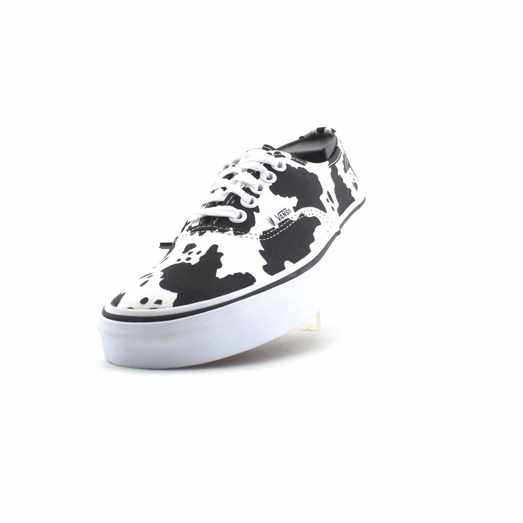 VANS AUTHENTIC Vans casual shoe snapshots