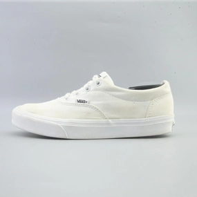 VANS AUTHENTIC Vans retro-inspired footwear styles