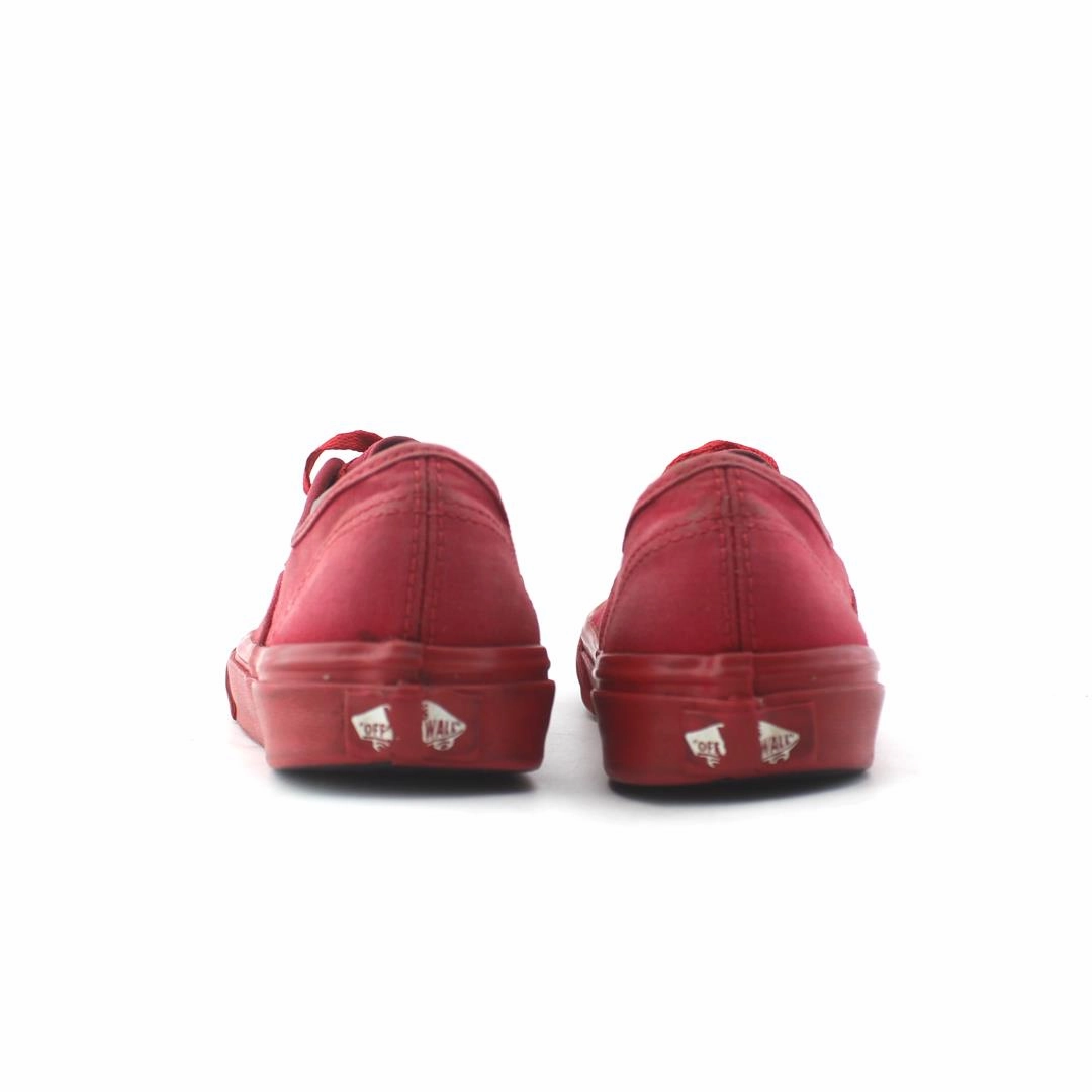 VANS AUTHENTIC Vans casual shoe snapshots