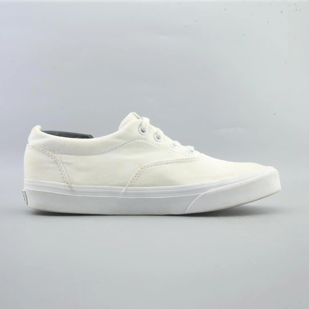 VANS AUTHENTIC Vans casual shoe snapshots