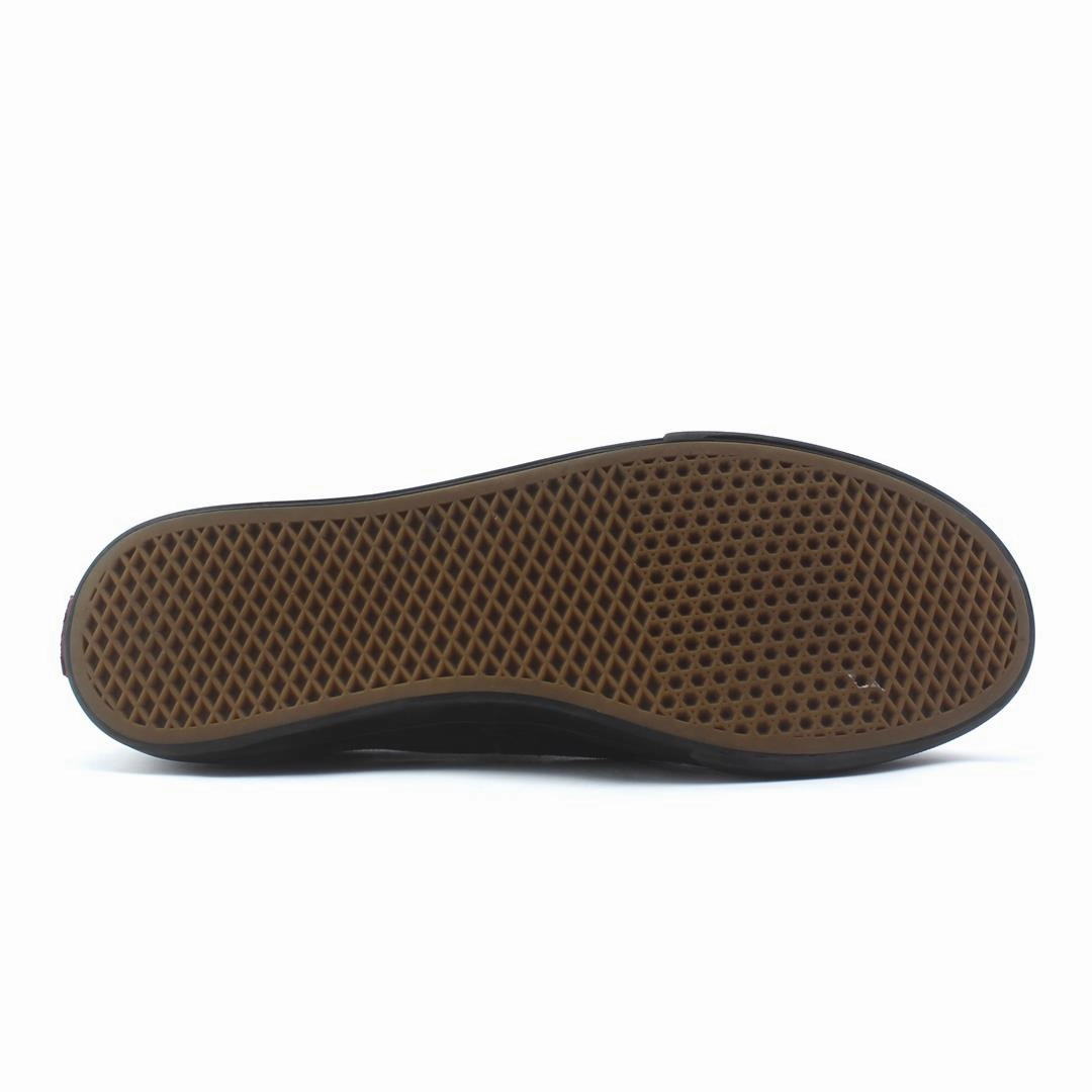 VANS AUTHENTIC Vans casual shoe snapshots
