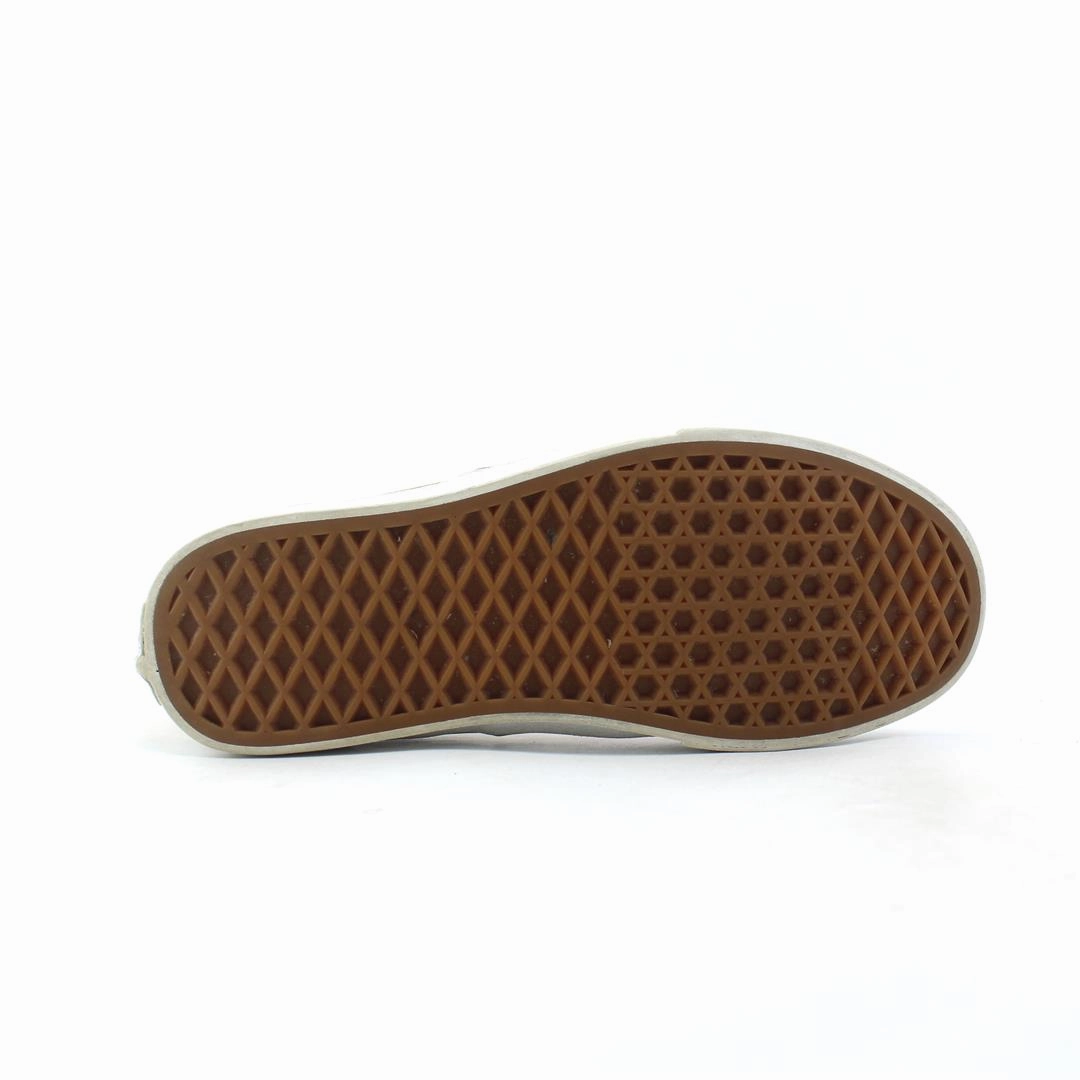 VANS AUTHENTIC Vans casual shoe snapshots